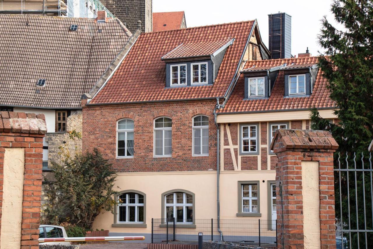 Salon Am Schlossberg Кведлинбург Экстерьер фото
