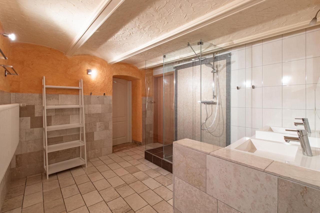 Salon Am Schlossberg Кведлинбург Экстерьер фото