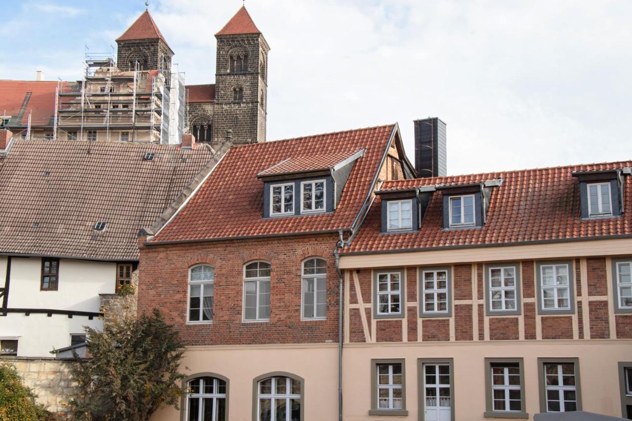Salon Am Schlossberg Кведлинбург Экстерьер фото